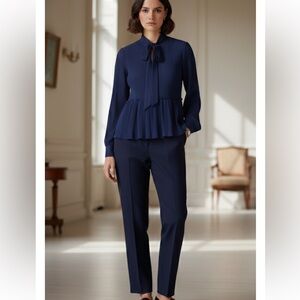 Banana Republic Blouse  Navy Blue  Tie around the neck Keyhole Size MP